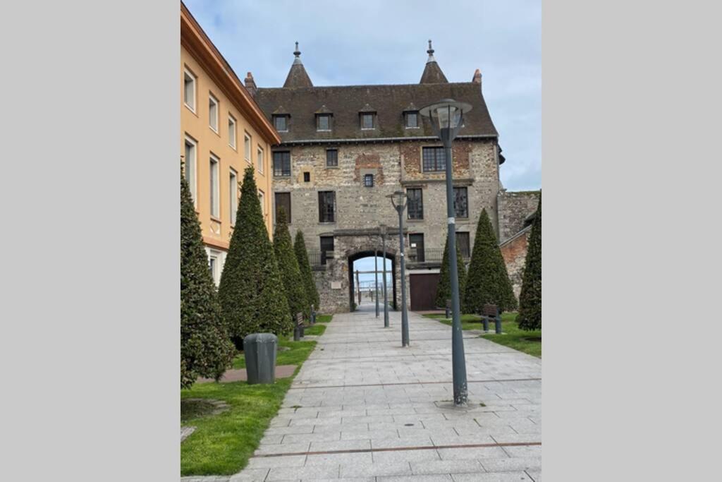 Appartement Centre Ville De Dieppe Buitenkant foto
