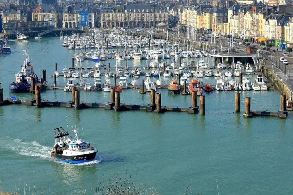 Appartement Centre Ville De Dieppe Buitenkant foto
