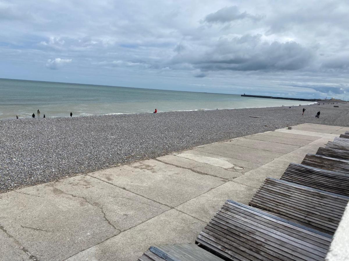 Appartement Centre Ville De Dieppe Buitenkant foto
